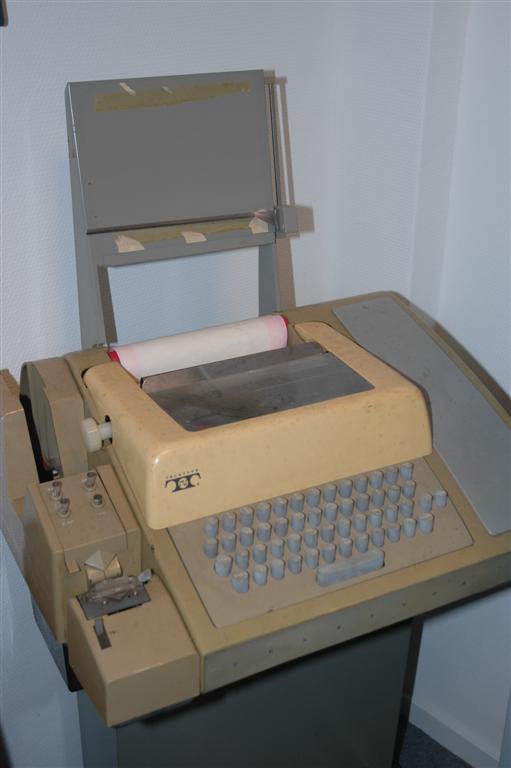 Teletype ASR-33